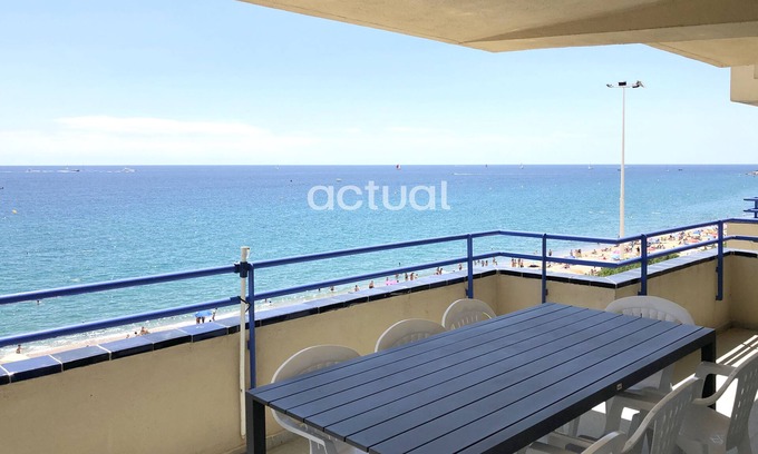 Platja d'Aro Apartment | SAN SEBASTIAN 3 I Apartment on the seafront