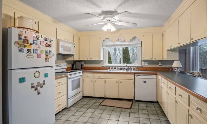 Cataumet House | Sanctuary With Pool, Your Ideal Getaway