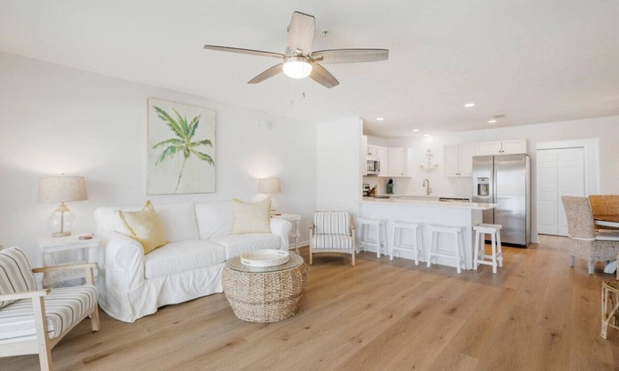 Mexico Beach House | Sand Buckets Unit C Ocean View Beach Townhouse