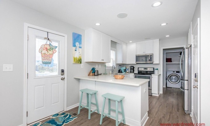 Village of Stump Sound House | Sand Dancer - 3BR, 3BA Home in Village of Stump Sound (Com. Pool and Tennis)