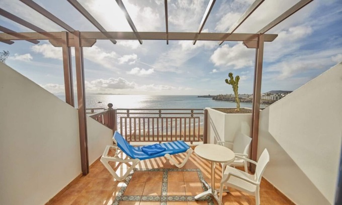 Playa Blanca Resort | Sandos Papagayo - Royal Elite Junior Suiten