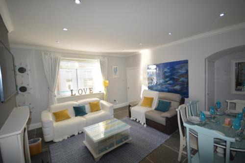 Newbiggin-by-the-Sea House | Sandridge