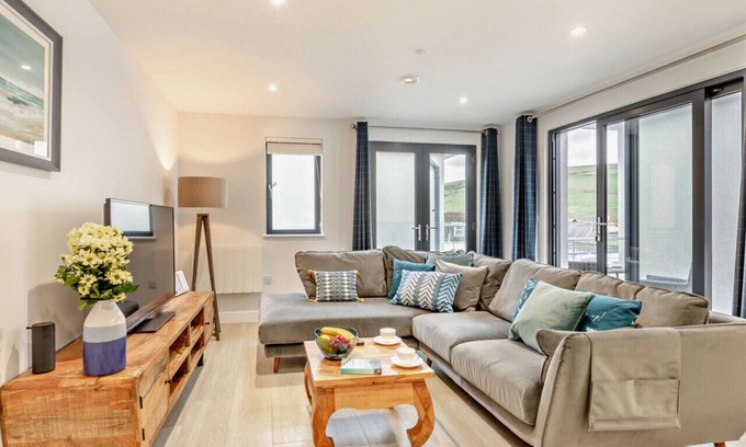 Mortehoe Apartment | Sandy End - P10 - Two Bedroom Apartment, Sleeps 4