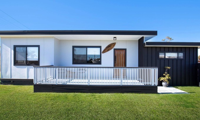 Culburra Beach House | Sandy Rays - 5 Mins Walk to Beach