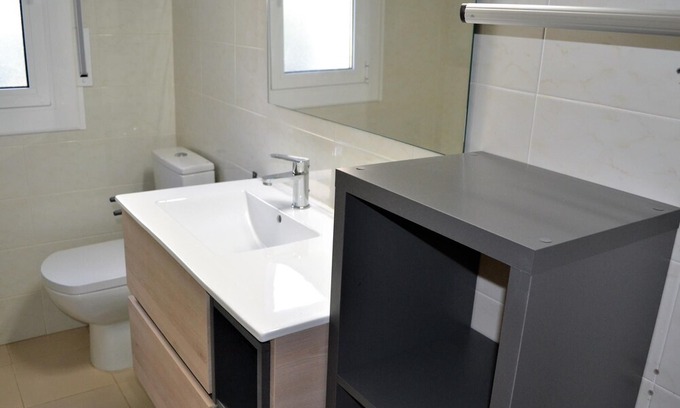 Llanca Apartment | SANT GENIS 3 Fantastic apartment near the beach with a large terrace