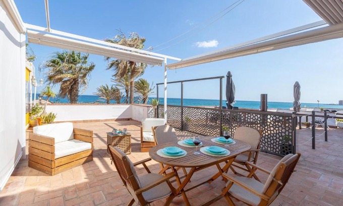 Benalmadena Costa Apartment | Santa Ana Beach and fun