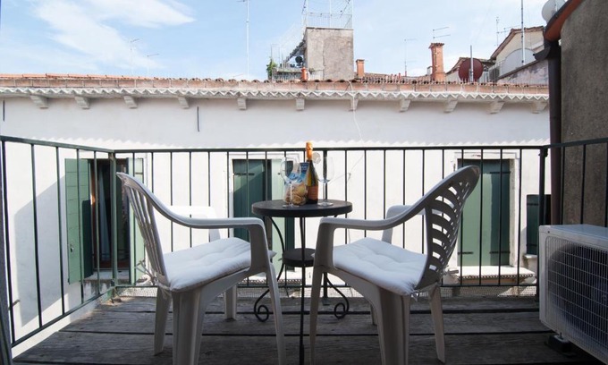 Castello Apartment | Santa Maria Formosa