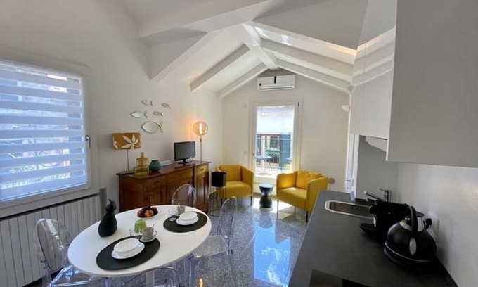 Castello Apartment | Santa Maria Formosa