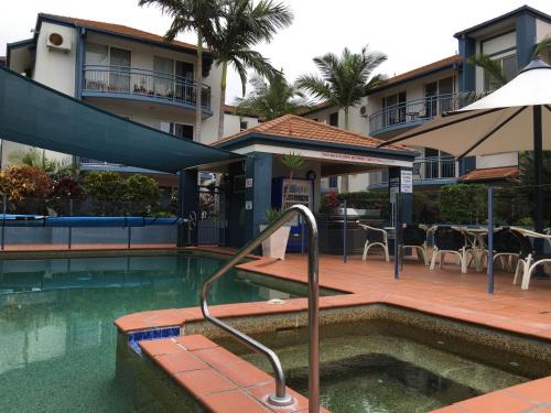 Surfers Paradise Apartment | Santana Resort Surfers Paradise