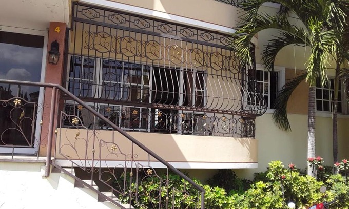 Gregorio Luperon Apartment | SANTIAGO PARADISE