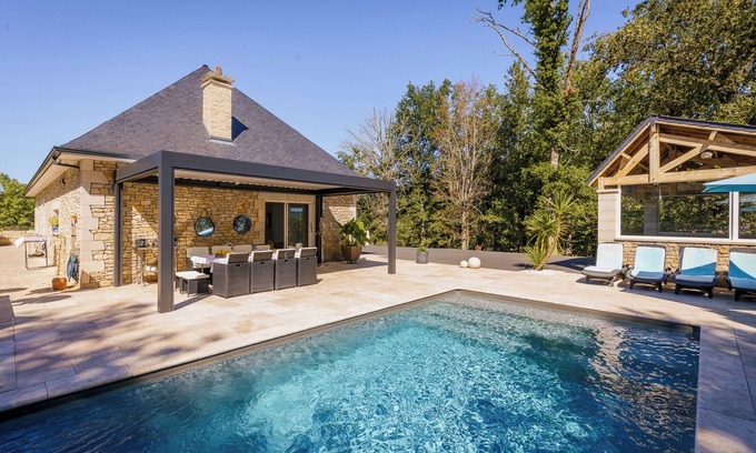 Les Farges House | Santoneige is a spacious (150 m2) newly built holiday home in 2018