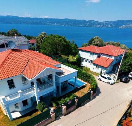 Sapanca Villa | Sapanca Manzara Villa 2 Isıtma Havuzlu