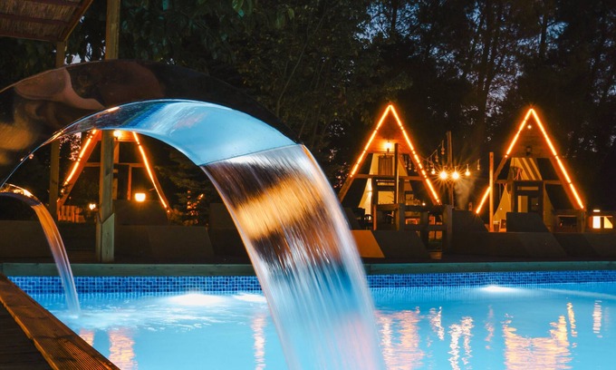 Yanik Hotel | Sapanca Taş Ev & Bungalow