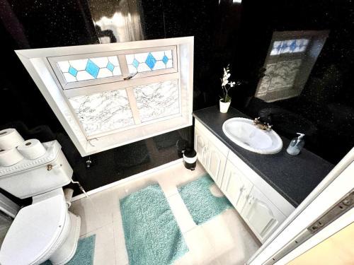 Harborne House | Sapphire Family Ensuite XL Room near QE & UOB