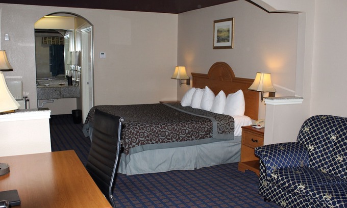 Channelview Hotel | Sapphire Inn & Suites