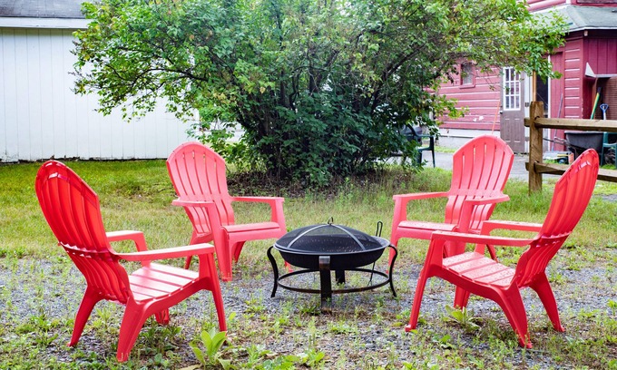Malta Cabin | Saratoga Cabins #6 - Close to SPAC, Track and Lake