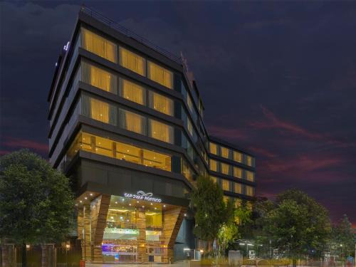 Indore Hotel | Sarovar Portico , Indore