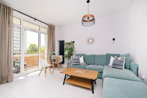 Saska Kepa Apartment | Saska Kępa -ul. Francuska 2' min