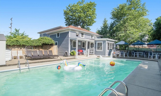 Saugatuck House | Saugatuck Lodge: Private Pool, Hot Tub, Fireplace, Downtown Saugatuck, Sleeps 22