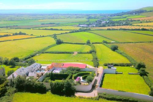 Braunton House | SAUNTON GRANGE 7 Bedrooms