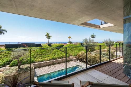 Sao Martinho Apartment | Savoy Monumentalis IV by An Island Apart