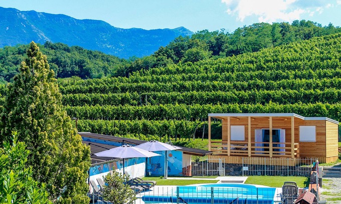 Zalosce House | Saxida 2 BR Bungalow Vineyard/Pool View