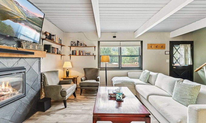 Vail Condo | Scenic Basecamp Retreat | Near Trails & Town