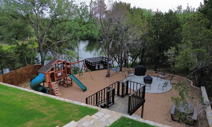 Granbury House | Scenic Retreat W/Playground & Grilling