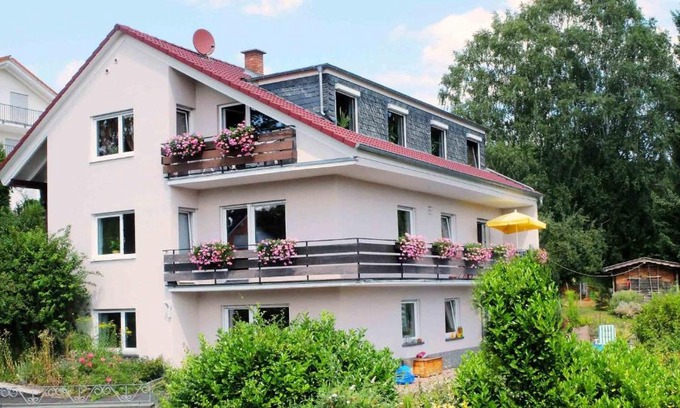 Bad Konig Apartment | Schöne Aussicht