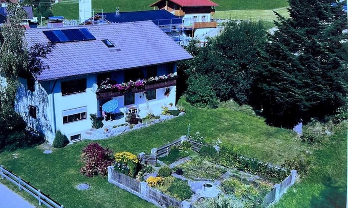 Missen Apartment | Schöne Unterkunft mit Parkplatz und Bikergarage ohne Küche