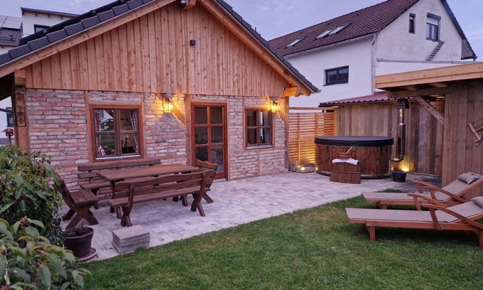 Hengersberg Ski Chalet | Schönes Wellness Chalet für Eine Auszeit im Woid !