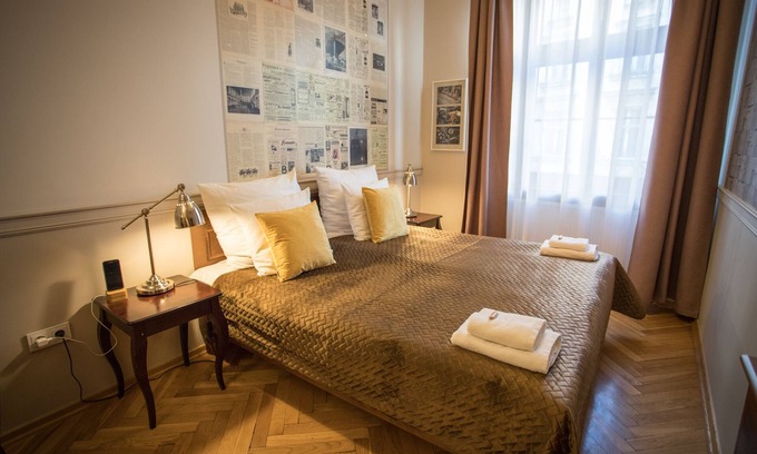 Old Town Hotel | Scharffenberg Apartments Main Square