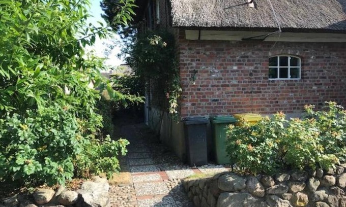 Utersum Apartment | Scheune vacation apartment - vacation in a former barn