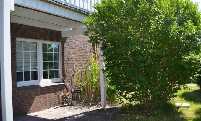 Wangerland House | Schooner in the shiphouse