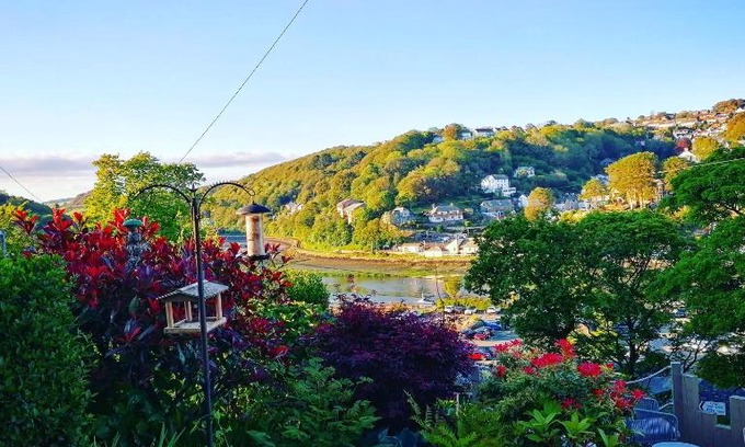West Looe Bed & Breakfast | Schooner Point Guest House