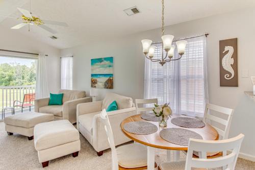 Carolina Forest Apartment | Screened Porch and Community Perks Myrtle Beach Gem
