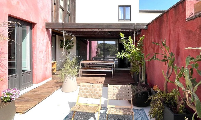 Old Town Apartment | SCS Modern luxury penthouse URG
