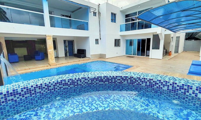 Santo Domingo Este Villa | SD 8BR Welcome Party Villa + Free Bonus
