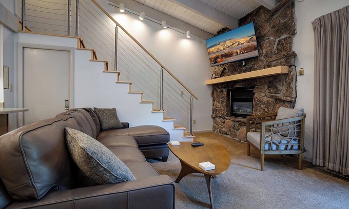 Steamboat Springs Condo | SE062 | Top Floor | Private Balcony | Hot Tub | Ski In/Out | Winter Shuttle