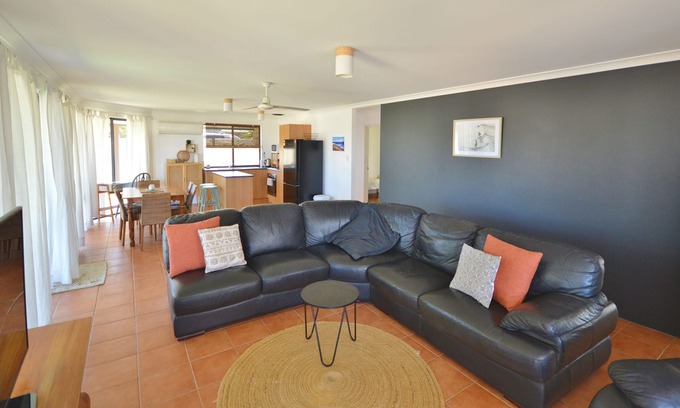 Kalbarri House | Sea Breeze - Kalbarri, WA