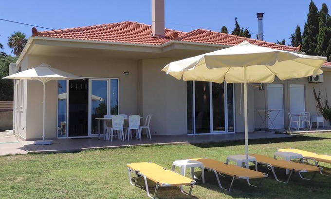 Xiro Chorio Villa | Sea Breeze Villa in Rethymno center