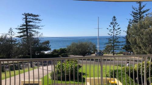 Kings Beach Apartment | Sea Eagles Unit 4