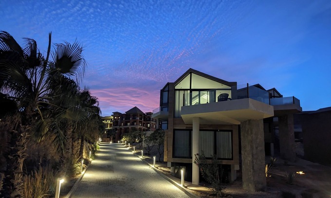 Soma Bay Villa | Sea & Golf View 2BR Soma Bay Villa with Free Beach & Pool Access