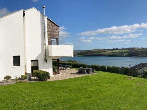 Youghal Villa | Sea Haven - My Tranquil Costal Retreat - Commanding Views