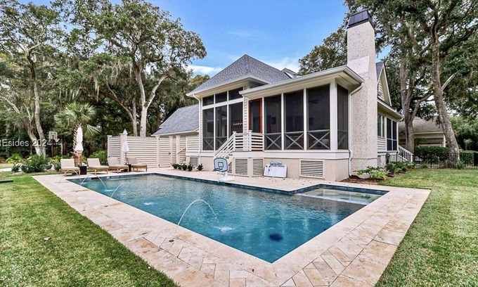 Sea Pines House | Sea Pines 5-bedroom home - Private Heated Pool/Spa, Screened Porch, Sleeps 14.