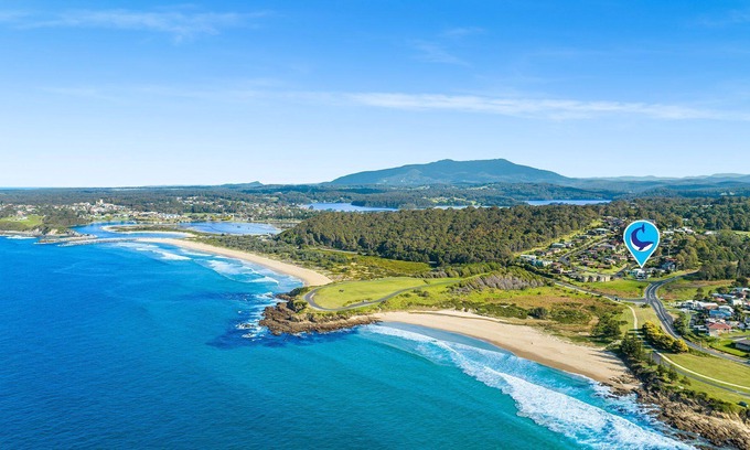 North Narooma Apartment | Sea Renity - Unit 2, 1/3 Warbler Crescent North Narooma