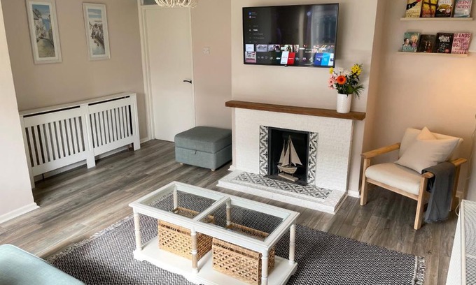Portstewart House | Sea Side Getaway