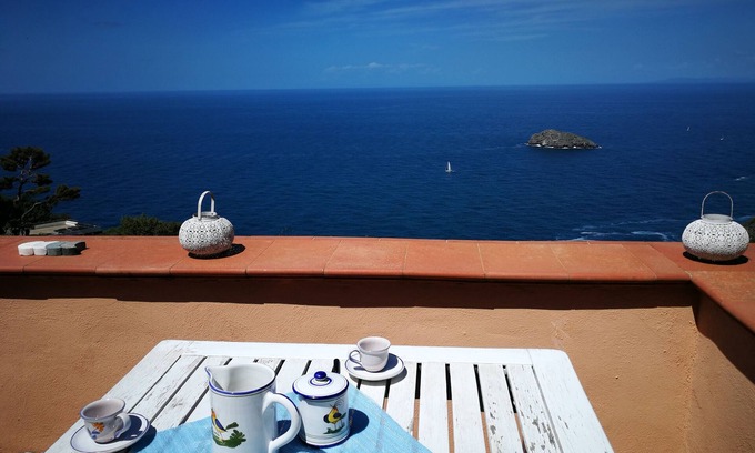 Cala Piccola House | Sea terrace with breathtaking views with access to the Calapiccola club