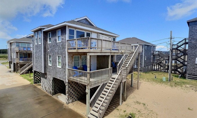 Hatteras Island Cottage | Sea Turtle- Oceanview Villa- Short Walk to Beach- Community Pool & Spa