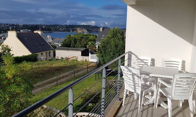 Crozon Apartment | Sea View, 3 Rooms with Terrace, 200m MORGAT Beach